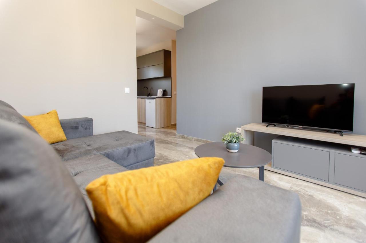 Posejdon Lux Appartement Utjeha Buitenkant foto