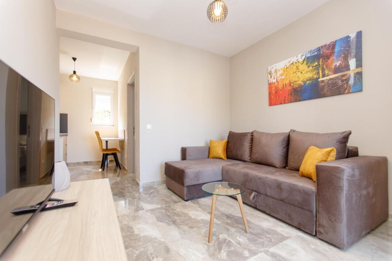 Posejdon Lux Appartement Utjeha Buitenkant foto