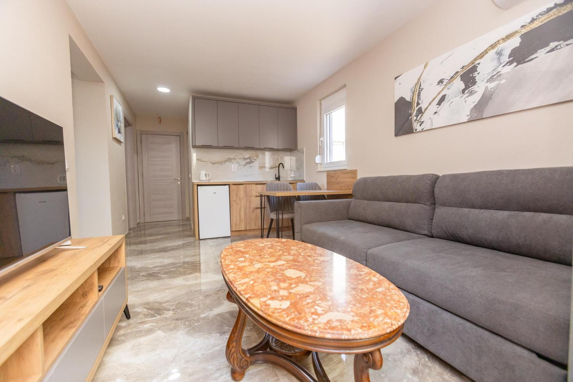 Posejdon Lux Appartement Utjeha Buitenkant foto