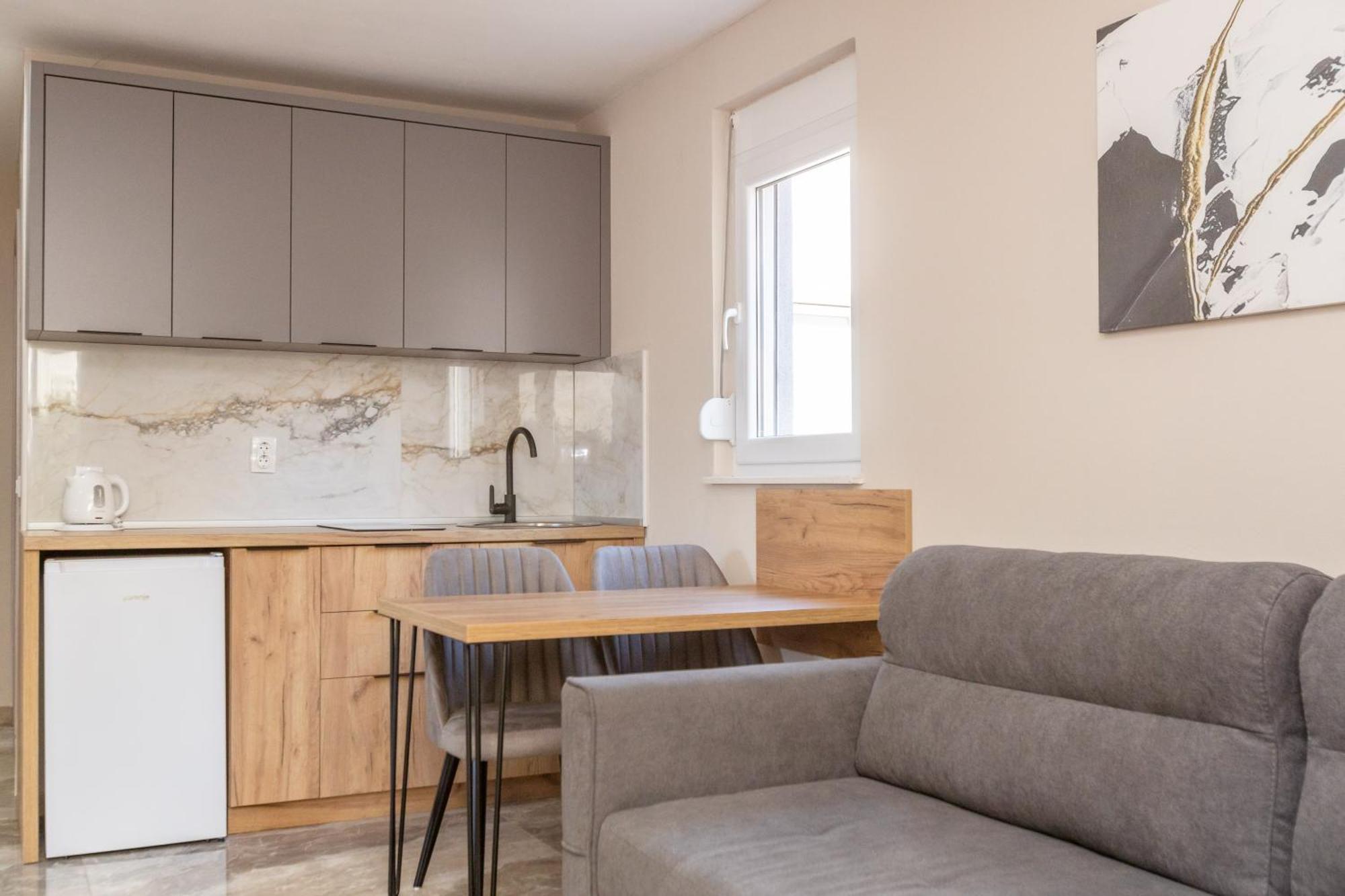 Posejdon Lux Appartement Utjeha Buitenkant foto